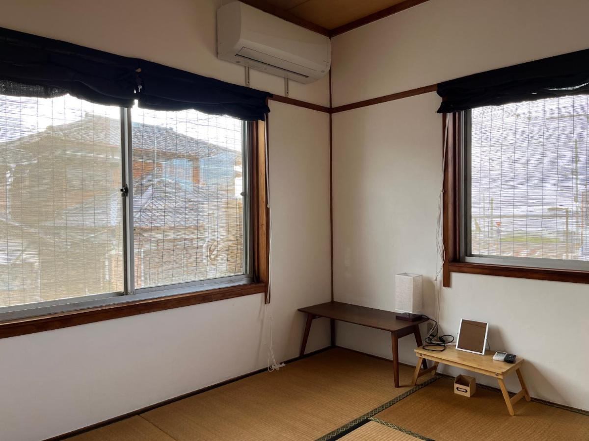 Guesthouse紫雲 Kanonji ภายนอก รูปภาพ
