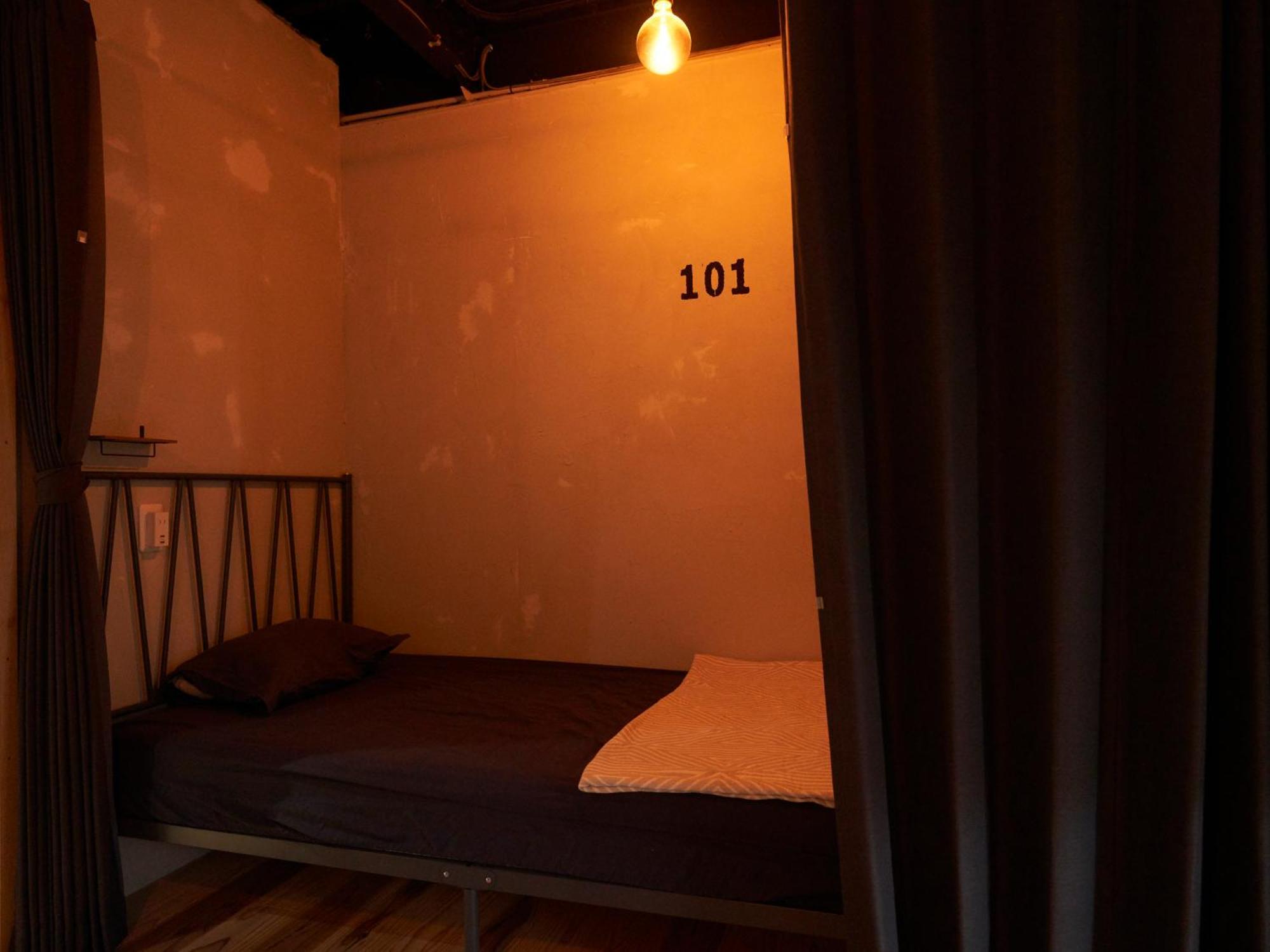 Guesthouse紫雲 Kanonji ภายนอก รูปภาพ